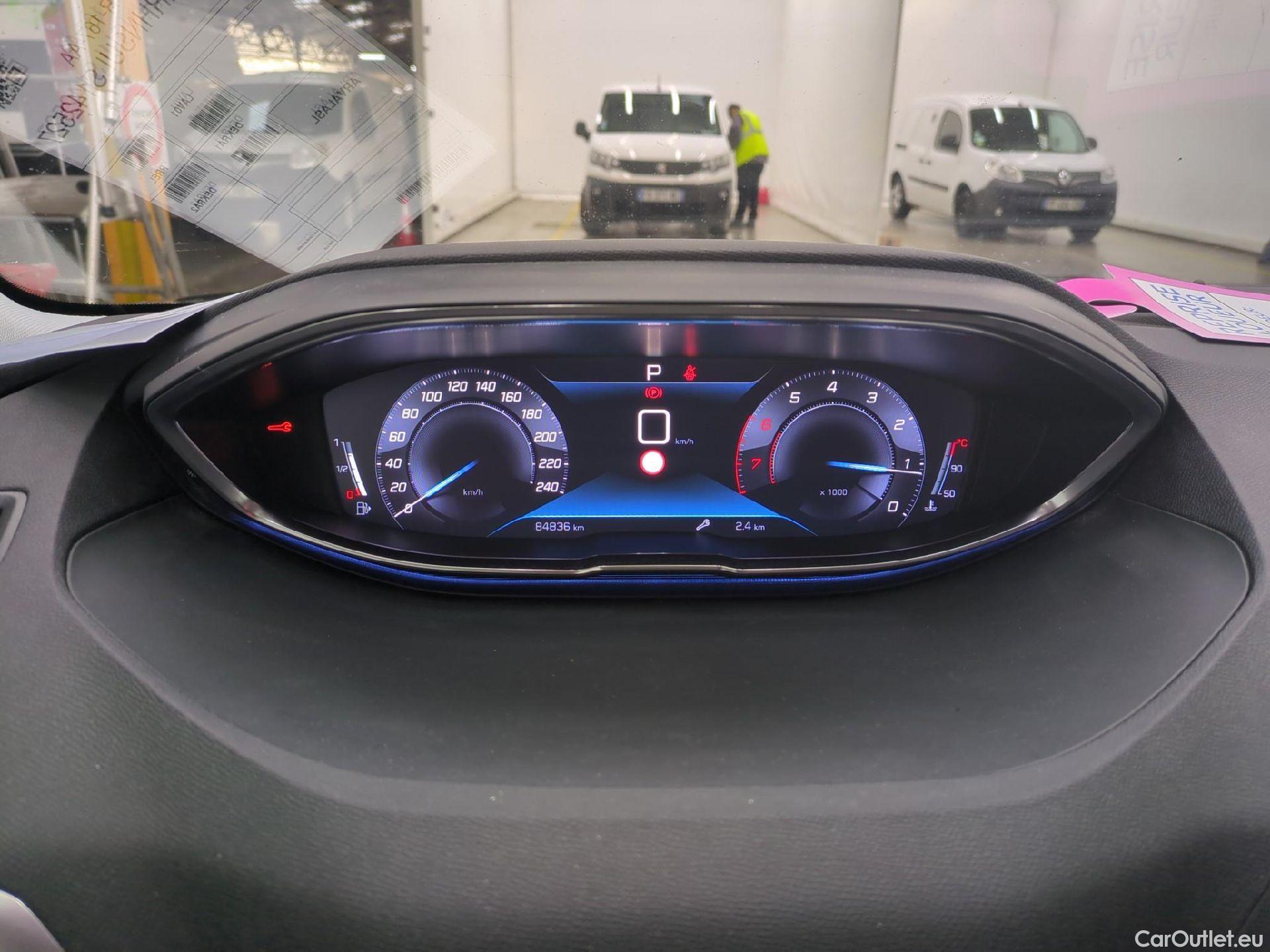  Peugeot  3008  Allure 1.2 PureTech 130CV BVA8 E6d #8