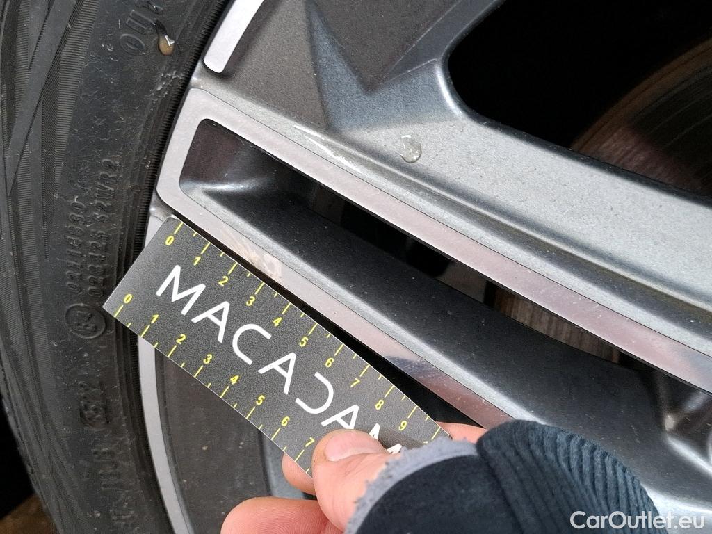  Mercedes  CLA-Klasse MERCEDES-BENZ CLA Coupe / 2019 / 4P / Coupé CLA 200 d AMG Line BA8 #15