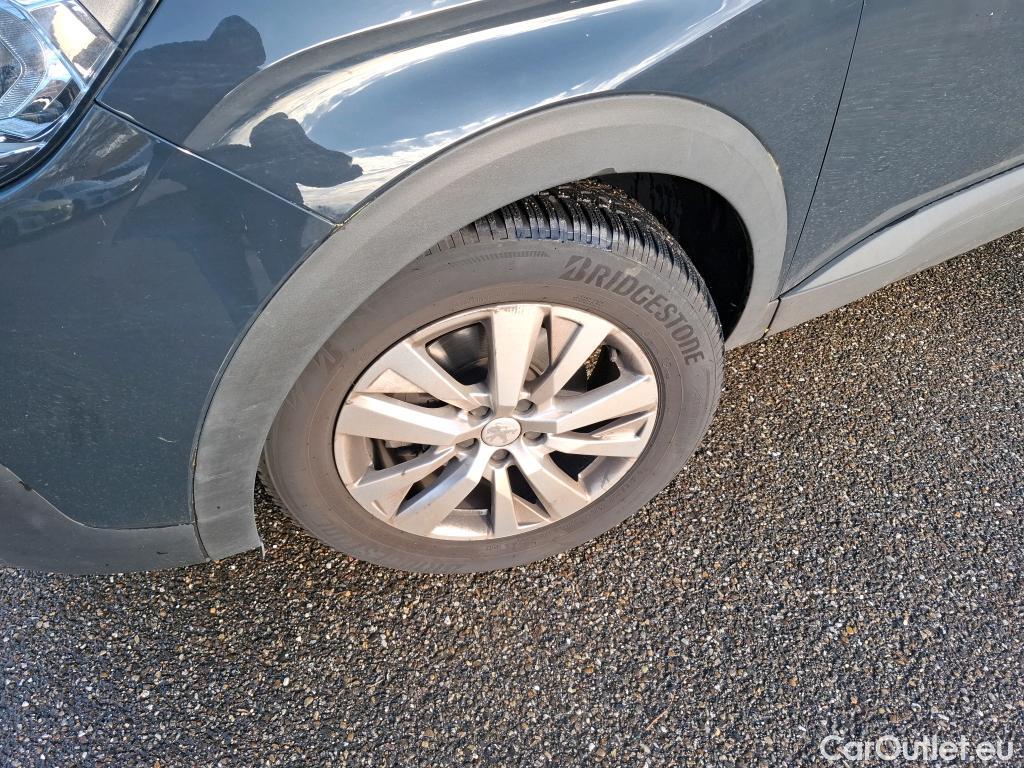  Peugeot  3008  Active Business 1.2 PureTech 130CV BVA8 E6d #13