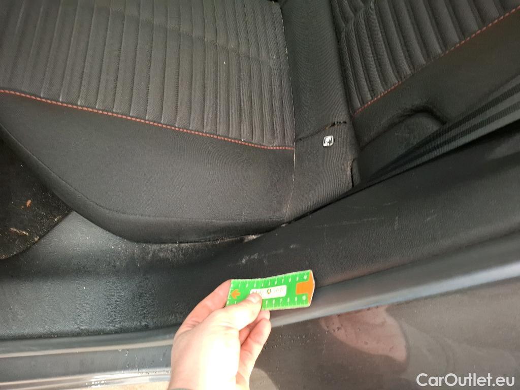  Peugeot  2008  Active Business 1.5 HDi 100CV BVM6 E6d #20