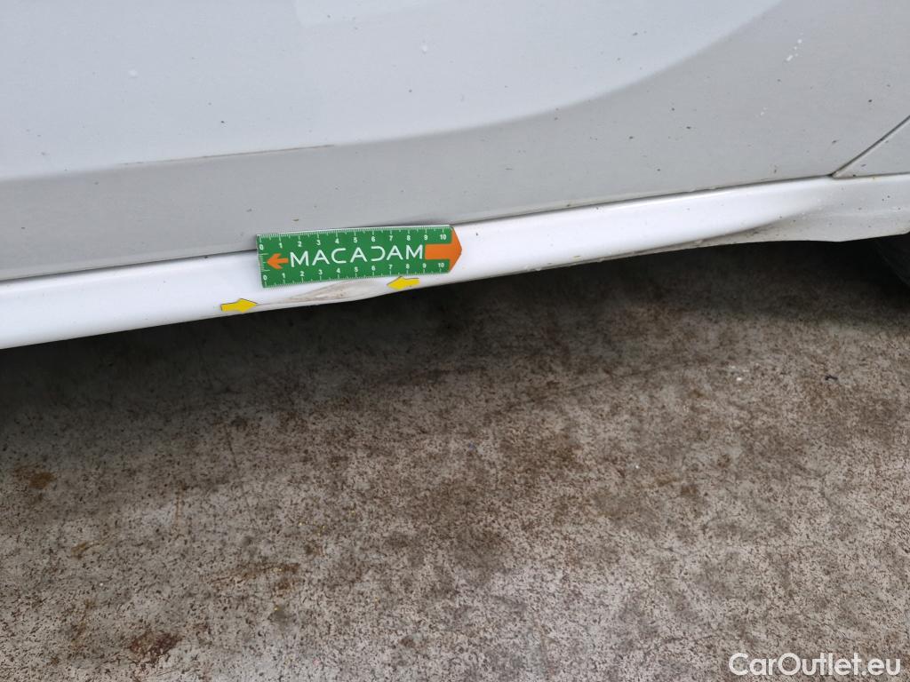  Peugeot  208  Affaire Premium Pack 1.5 HDi 100CV BVM5 E6dT #12