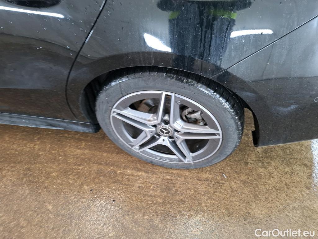  Mercedes  CLA-Klasse MERCEDES-BENZ CLA Coupe / 2019 / 4P / Coupé CLA 200 d AMG Line BA8 #12