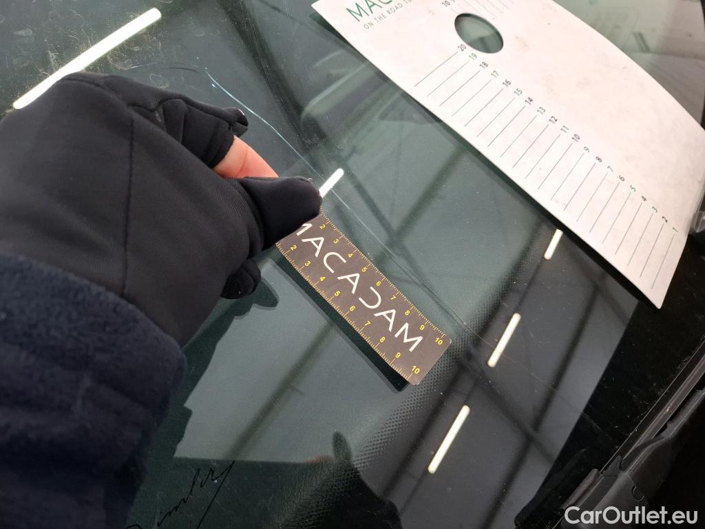  Mercedes  GLB MERCEDES-BENZ  / 2019 / 5P / SUV  200 d Business Line #4