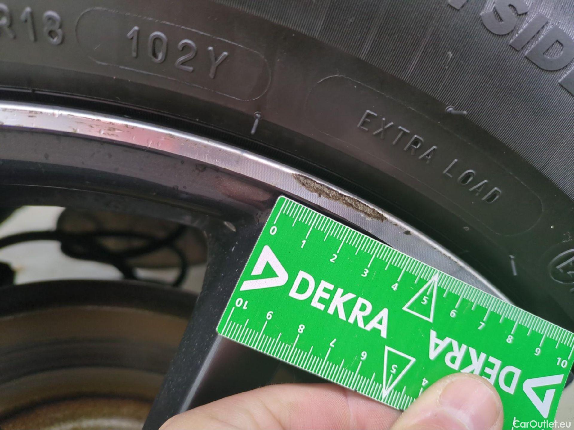  Peugeot  3008  Allure 1.2 PureTech 130CV BVA8 E6d #12