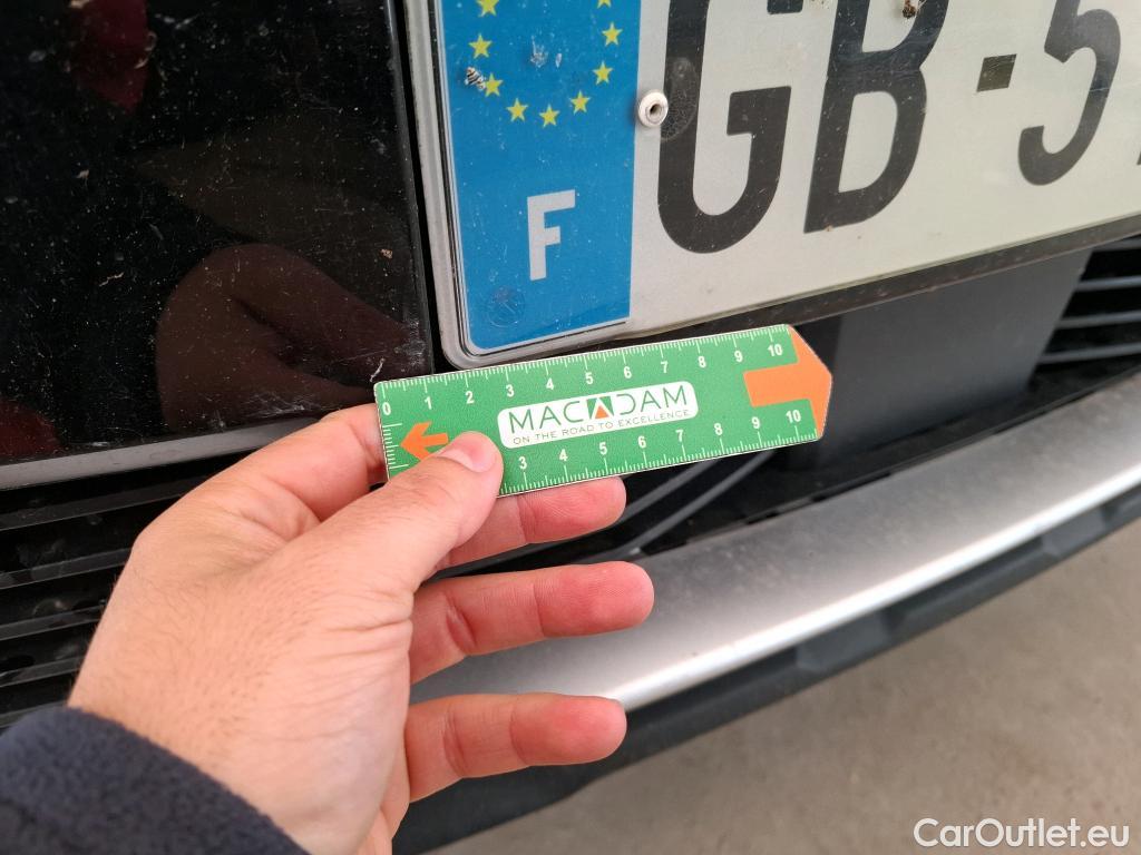  Peugeot  3008  Allure Pack 1.2 PureTech 130CV BVA8 E6d #27