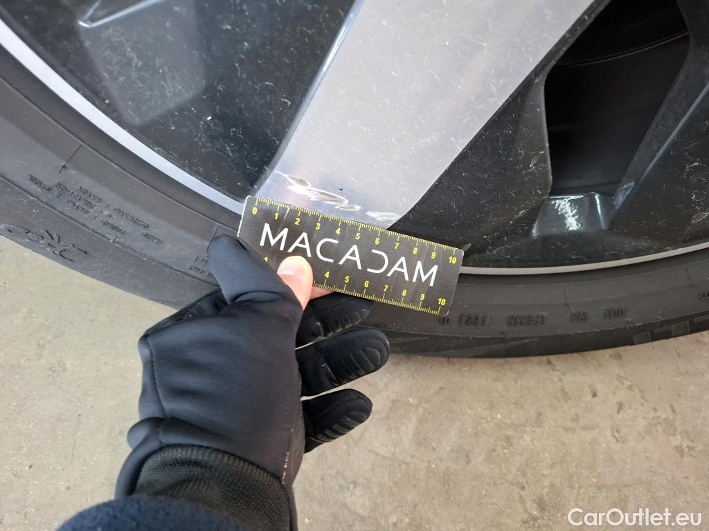  Mercedes  GLB MERCEDES-BENZ  / 2019 / 5P / SUV  200 d Business Line #20