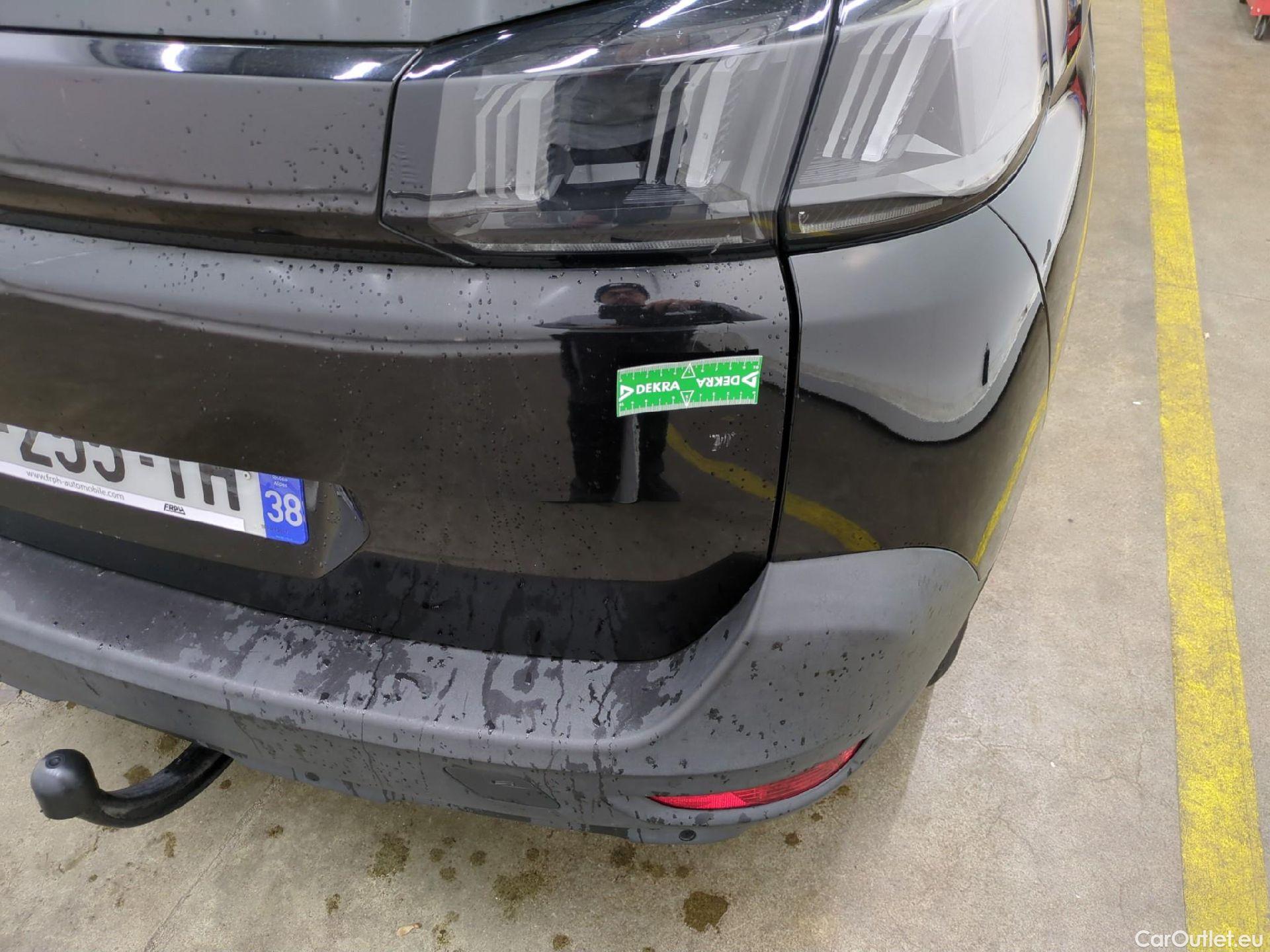  Peugeot  5008  Active Business 1.5 HDi 130CV BVA8 E6d #36