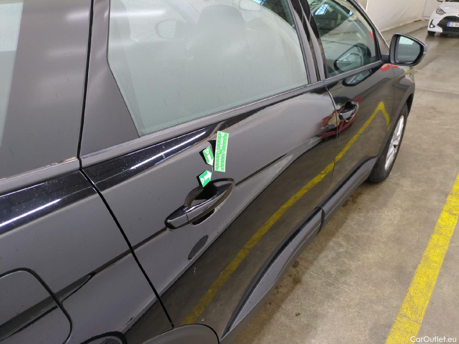  Peugeot  5008  Active Business 1.5 HDi 130CV BVA8 E6d #26