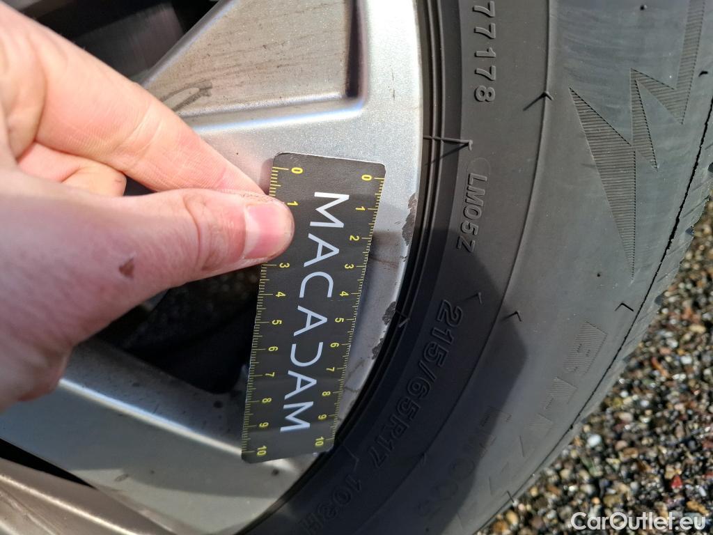  Peugeot  3008  Active Business 1.2 PureTech 130CV BVA8 E6d #15