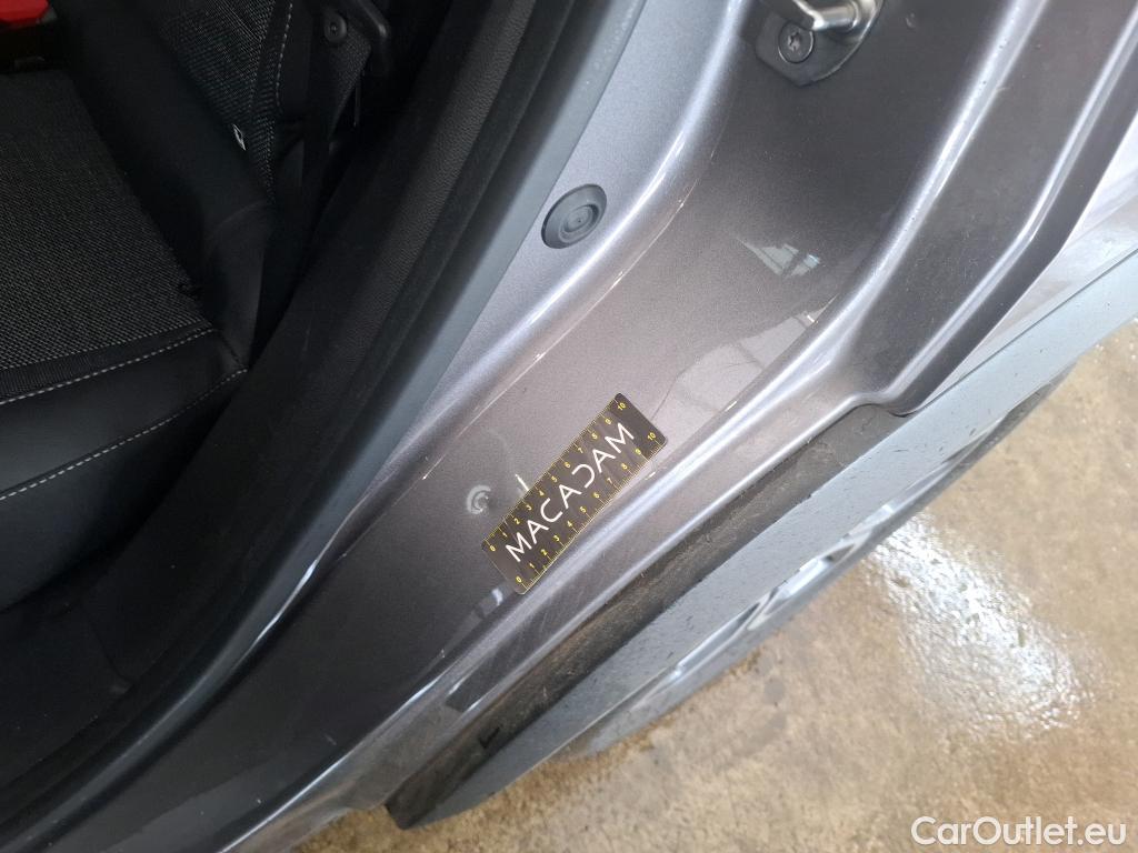  Renault  Captur  II Techno 1.6 E-TECH Hybrid 145CV BVA6 E6d #7