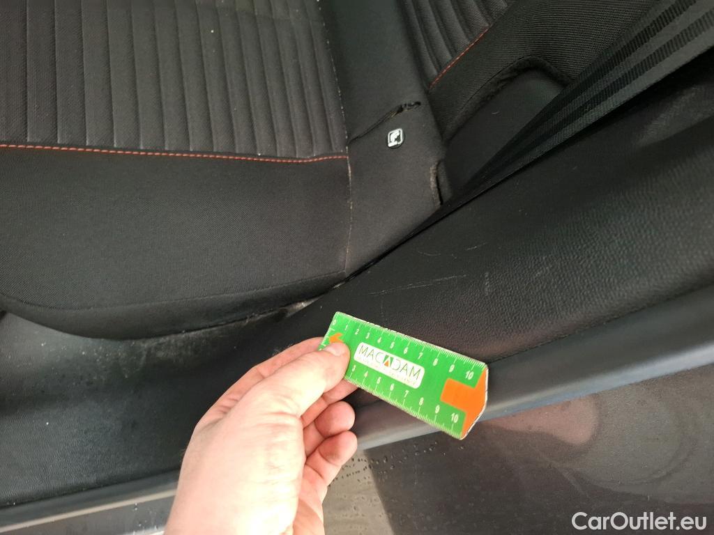  Peugeot  2008  Active Business 1.5 HDi 100CV BVM6 E6d #22