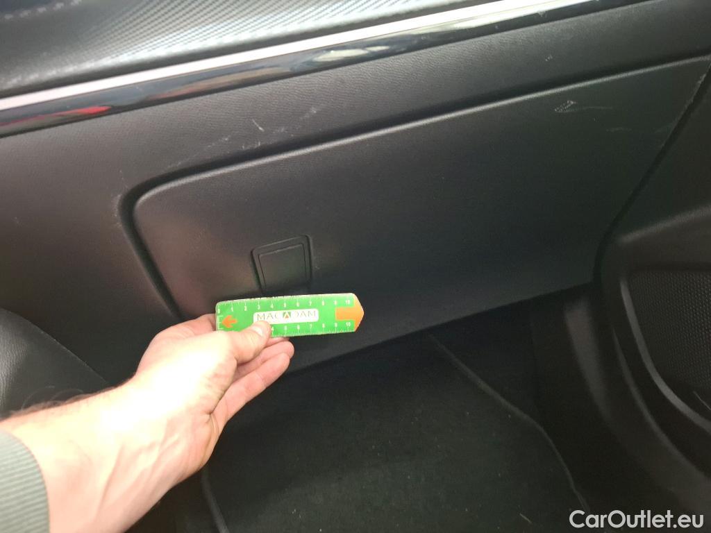  Peugeot  2008  Active Business 1.5 HDi 100CV BVM6 E6d #13