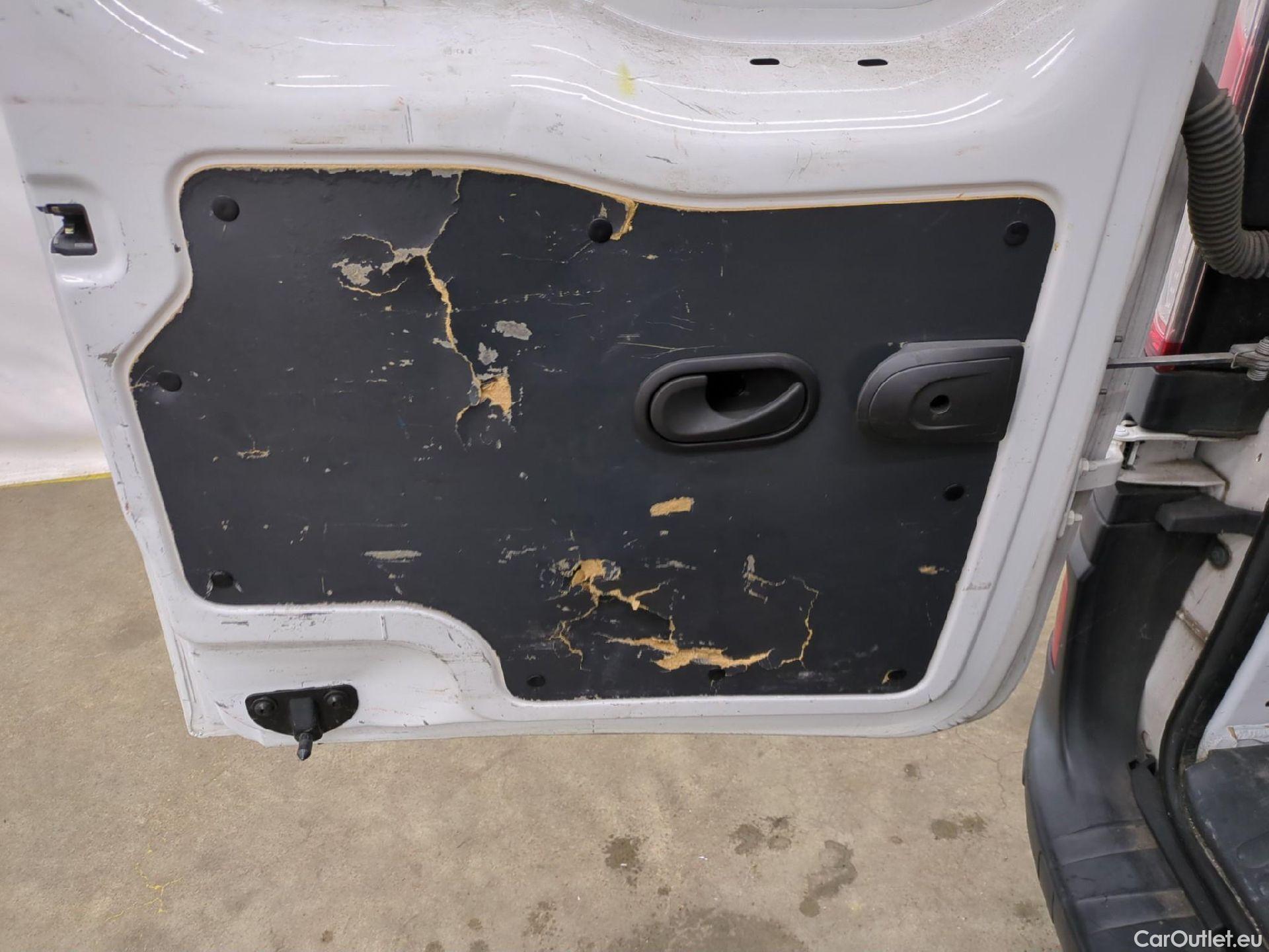  Renault  Kangoo  Express Extra (Série Spéciale) 1.5 dCi 75CV BVM5 E6 #9