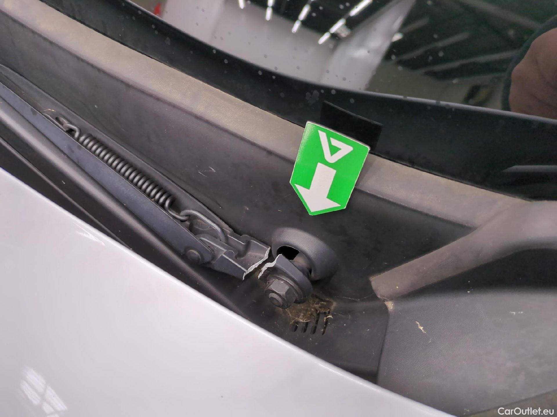  Renault  Kangoo  Express Extra (Série Spéciale) 1.5 dCi 75CV BVM5 E6 #15