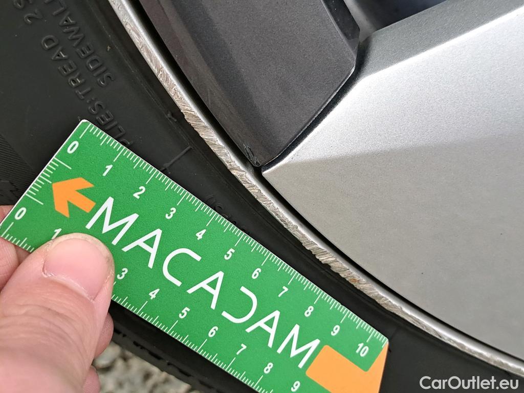  Tesla  Model Y TESLA  / 2020 / 5P / SUV Grand Autonomie Dual Motor AWD #22