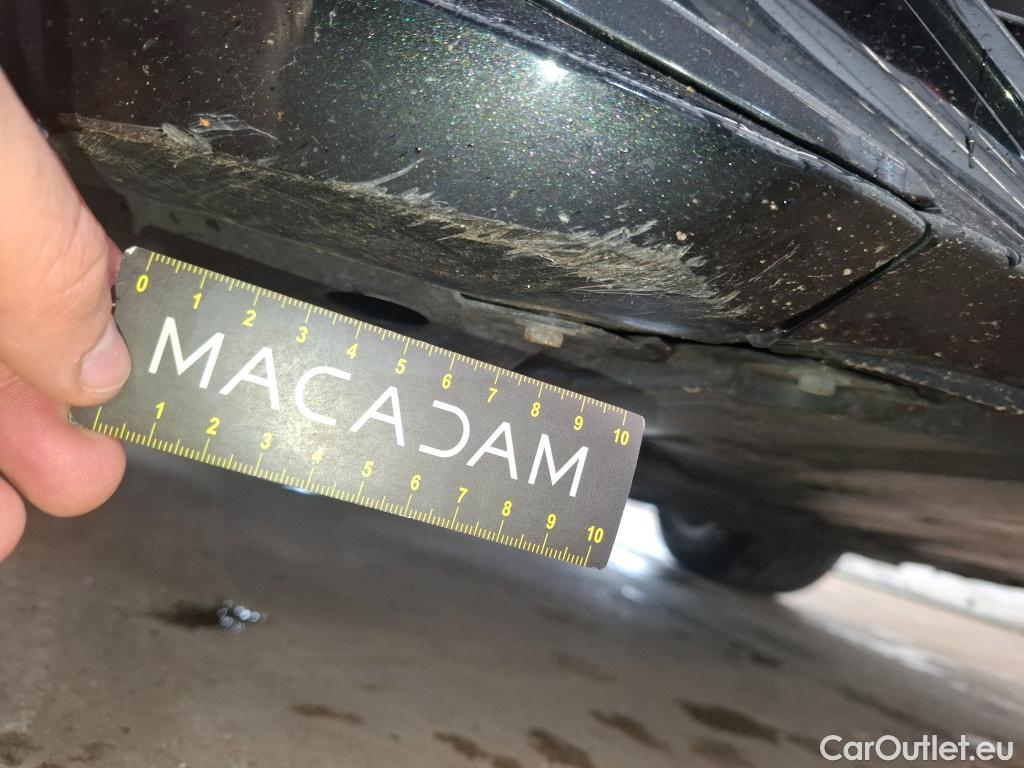  Toyota  Corolla TOYOTA  / 2018 / 5P / Berline Hybride 122h Dynamic Business Stage Acad #15