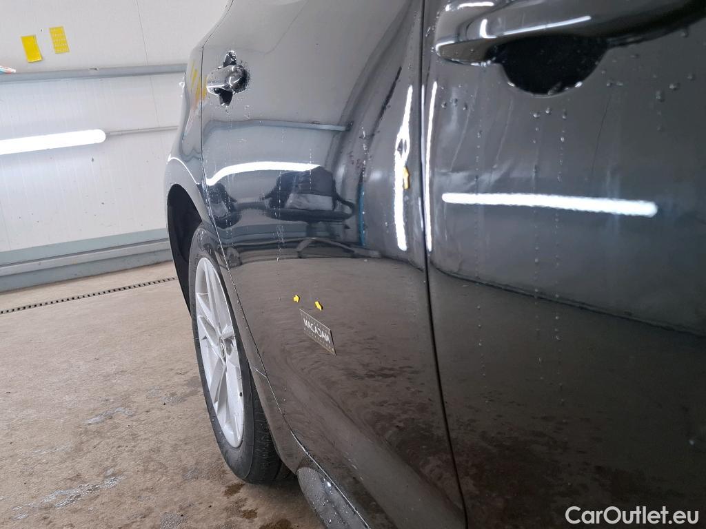  Toyota  Corolla TOYOTA  / 2018 / 5P / Berline Hybride 122h Dynamic Business Stage Acad #6