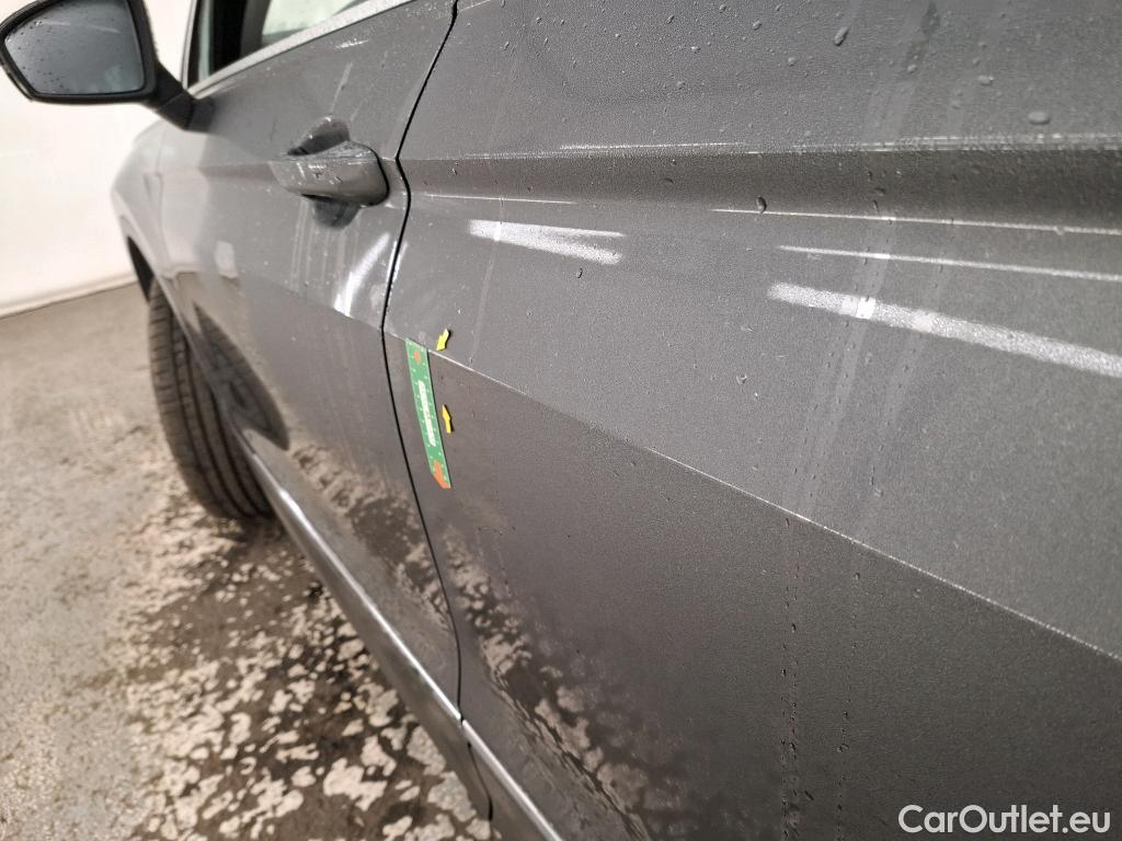  Volkswagen  Tiguan VOLKSWAGEN  / 2016 / 5P / SUV 1.5 TSI 150 EVO DSG7 Carat #7