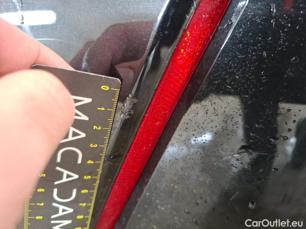  Toyota  Corolla TOYOTA  / 2018 / 5P / Berline Hybride 122h Dynamic Business Stage Acad #20