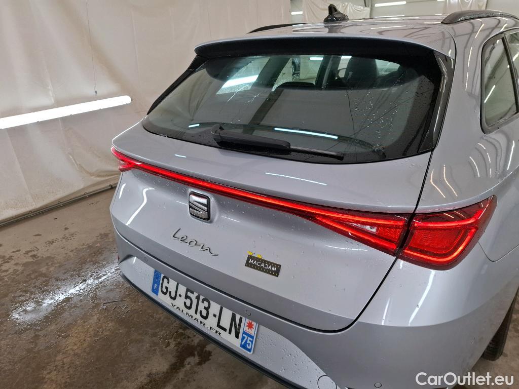 Seat  Leon SEAT  Sportstourer / 2020 / 5P / Break 1.0 eTSI 110 DSG S&S Style Business #28