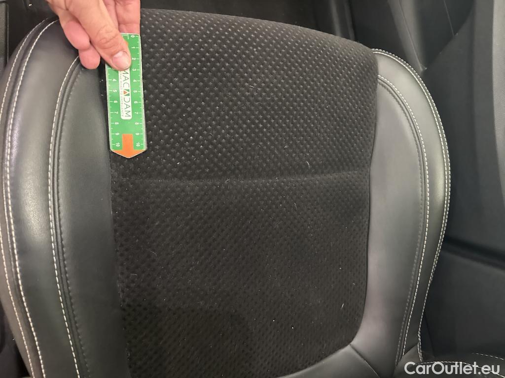  Renault  Clio  IV Intens 0.9 TCe 90CV BVM5 E6 #34