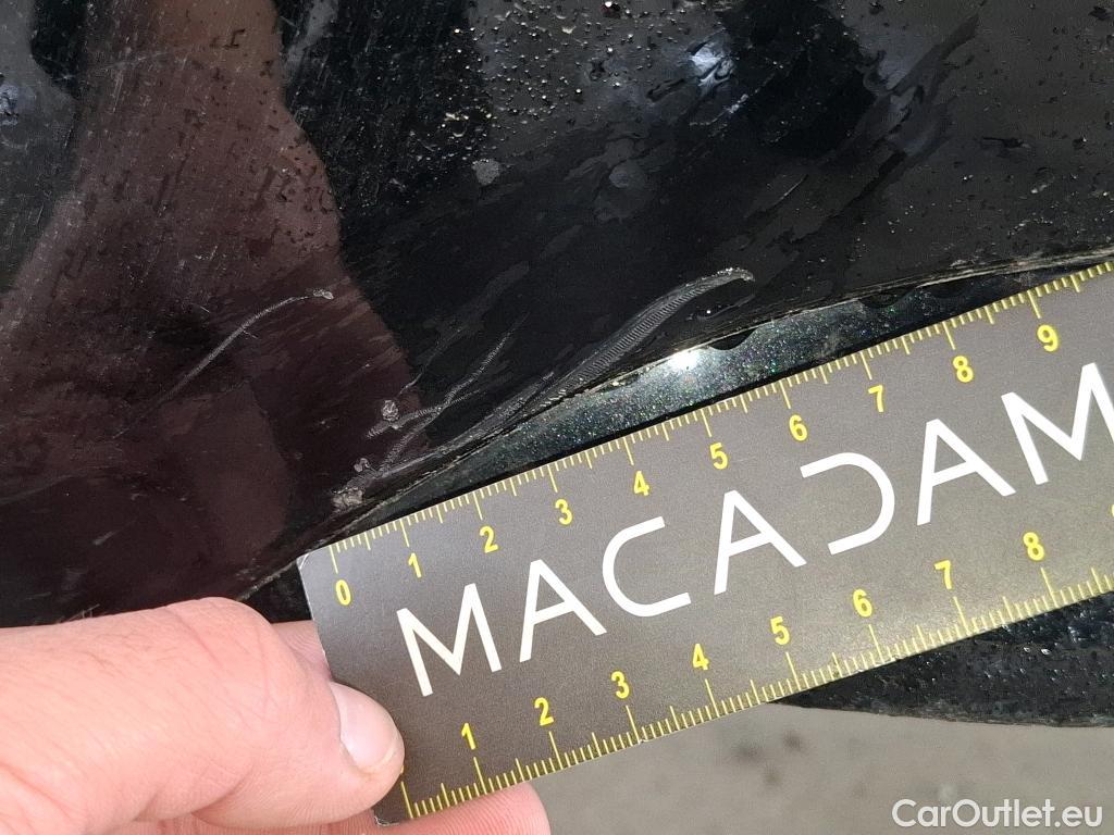  Toyota  Corolla TOYOTA  / 2018 / 5P / Berline Hybride 122h Dynamic Business Stage Acad #46