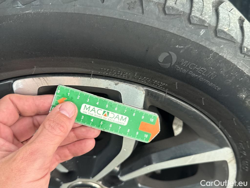  Renault  Clio  IV Intens 0.9 TCe 90CV BVM5 E6 #24