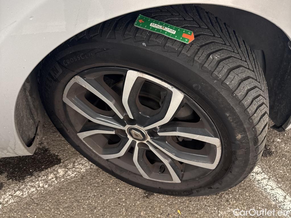  Renault  Clio  IV Intens 0.9 TCe 90CV BVM5 E6 #21