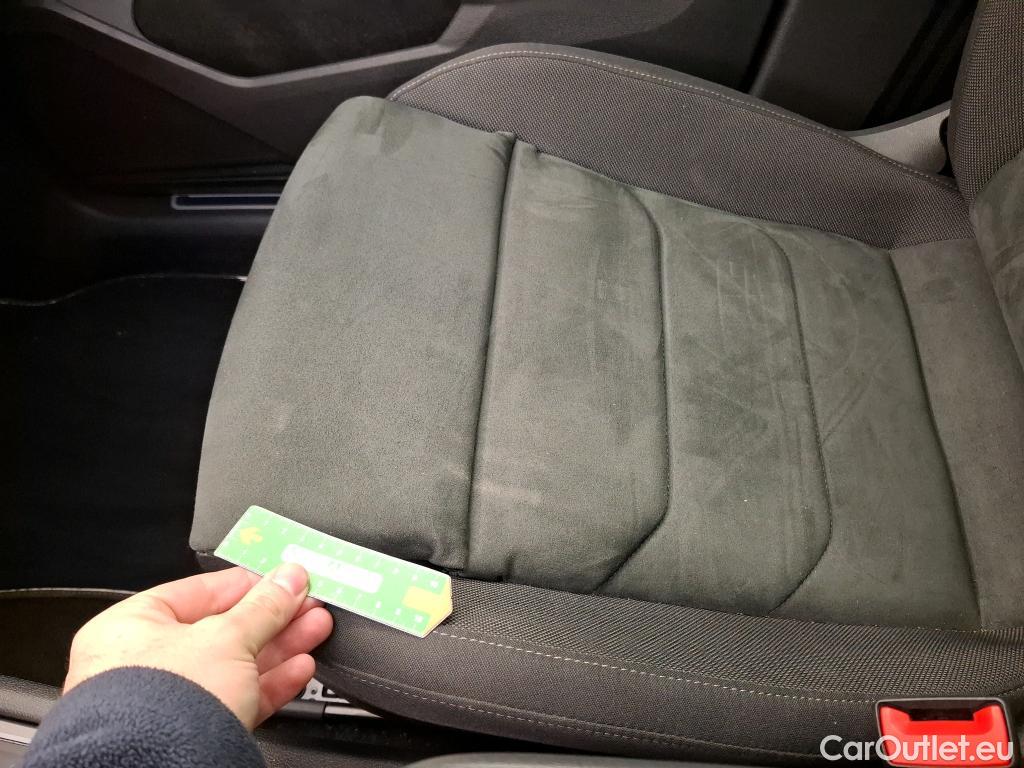  Volkswagen  Tiguan VOLKSWAGEN  / 2016 / 5P / SUV 1.5 TSI 150 EVO DSG7 Carat #15