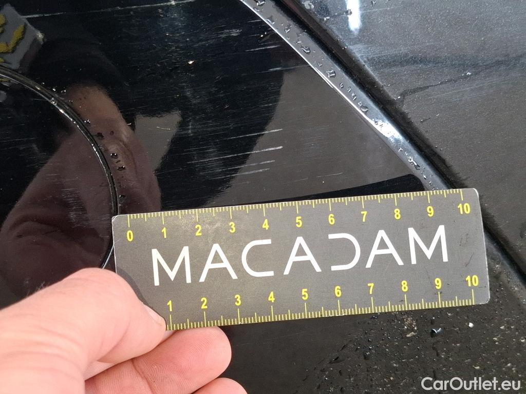  Toyota  Corolla TOYOTA  / 2018 / 5P / Berline Hybride 122h Dynamic Business Stage Acad #49