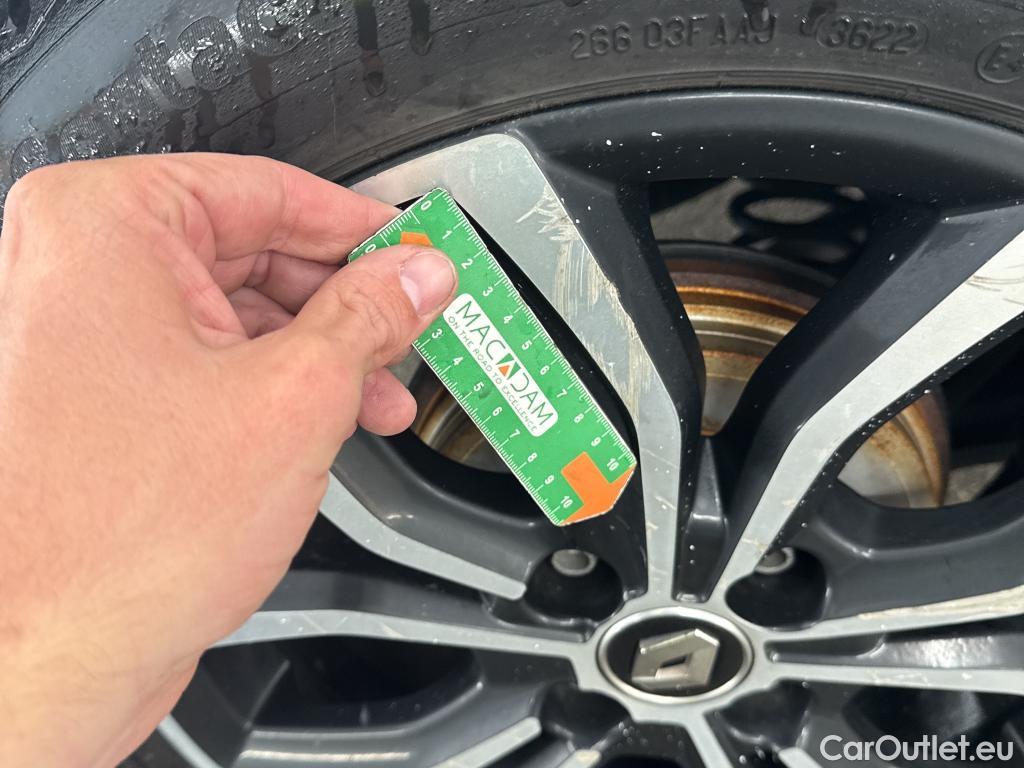  Renault  Clio  IV Intens 0.9 TCe 90CV BVM5 E6 #27