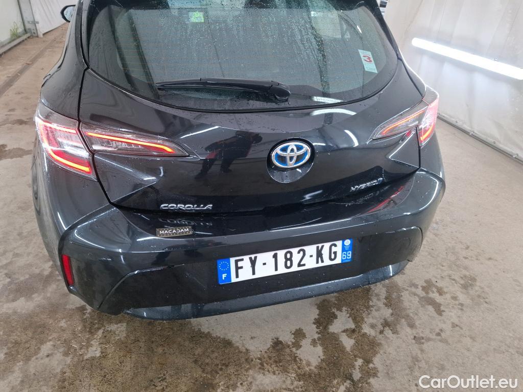  Toyota  Corolla TOYOTA  / 2018 / 5P / Berline Hybride 122h Dynamic Business Stage Acad #18