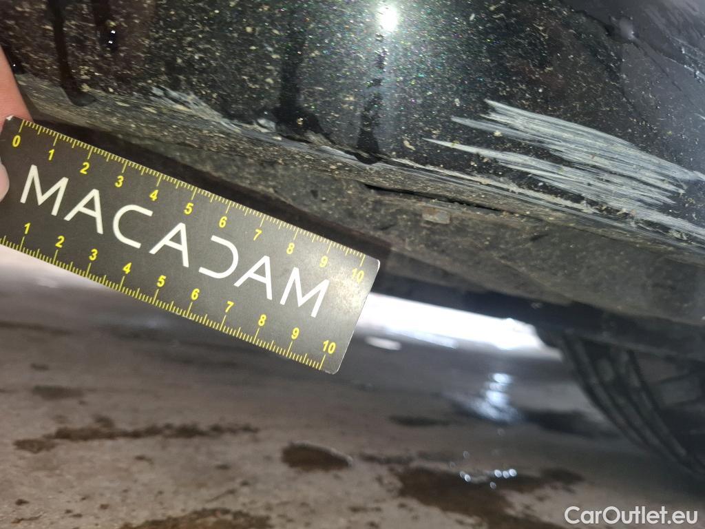  Toyota  Corolla TOYOTA  / 2018 / 5P / Berline Hybride 122h Dynamic Business Stage Acad #14