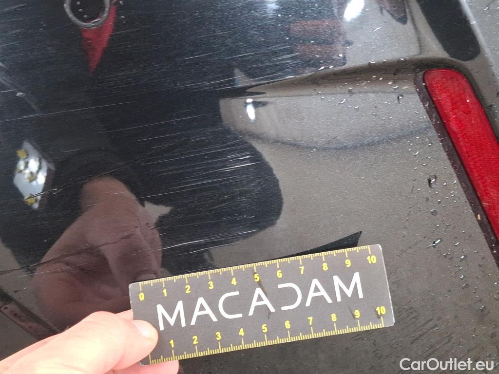  Toyota  Corolla TOYOTA  / 2018 / 5P / Berline Hybride 122h Dynamic Business Stage Acad #27