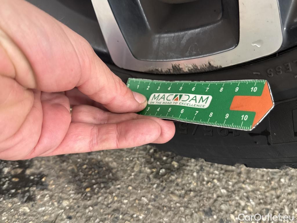  Renault  Clio  IV Intens 0.9 TCe 90CV BVM5 E6 #49