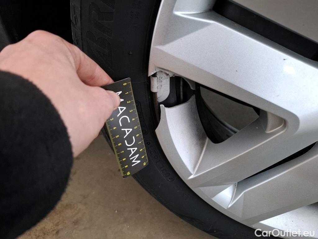  Renault  Clio  V Business 1.0 TCe 90CV BVM6 E6d #26