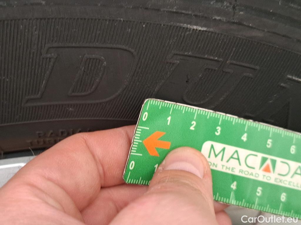  Toyota  Yaris TOYOTA  Hybride / 2017 / 5P / Berline 1.5 VVT-I HYBRID France Business #7