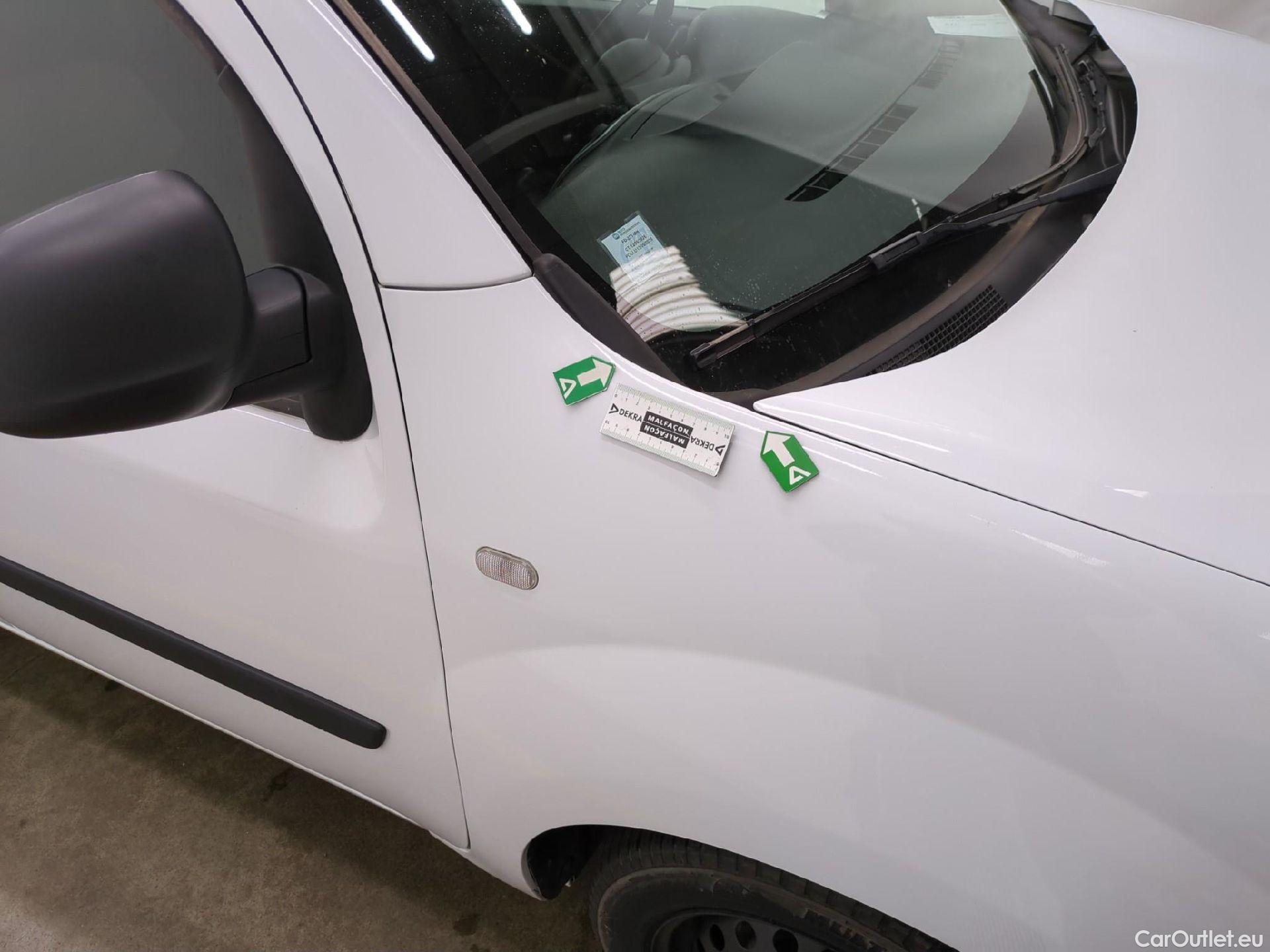  Renault  Kangoo  Express Extra (Série Spéciale) 1.5 dCi 75CV BVM5 E6 #35