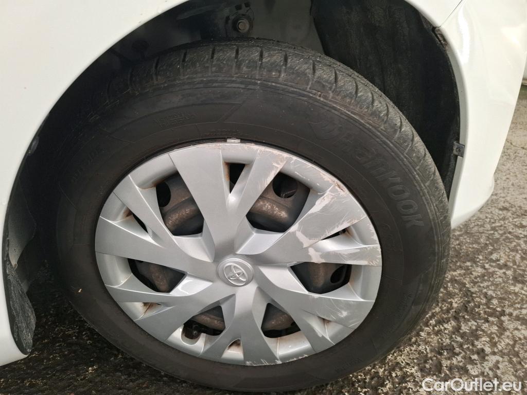  Toyota  Yaris TOYOTA  Hybride / 2017 / 5P / Berline 1.5 VVT-I HYBRID France Business #14