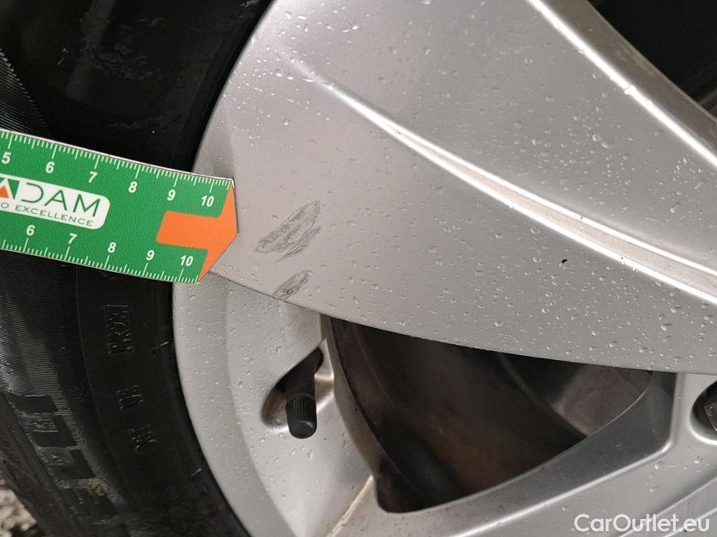  Skoda  Superb SKODA  Combi / 2019 / 5P / Break 1.4 TSI PHEV 218ch DSG6 Business #18