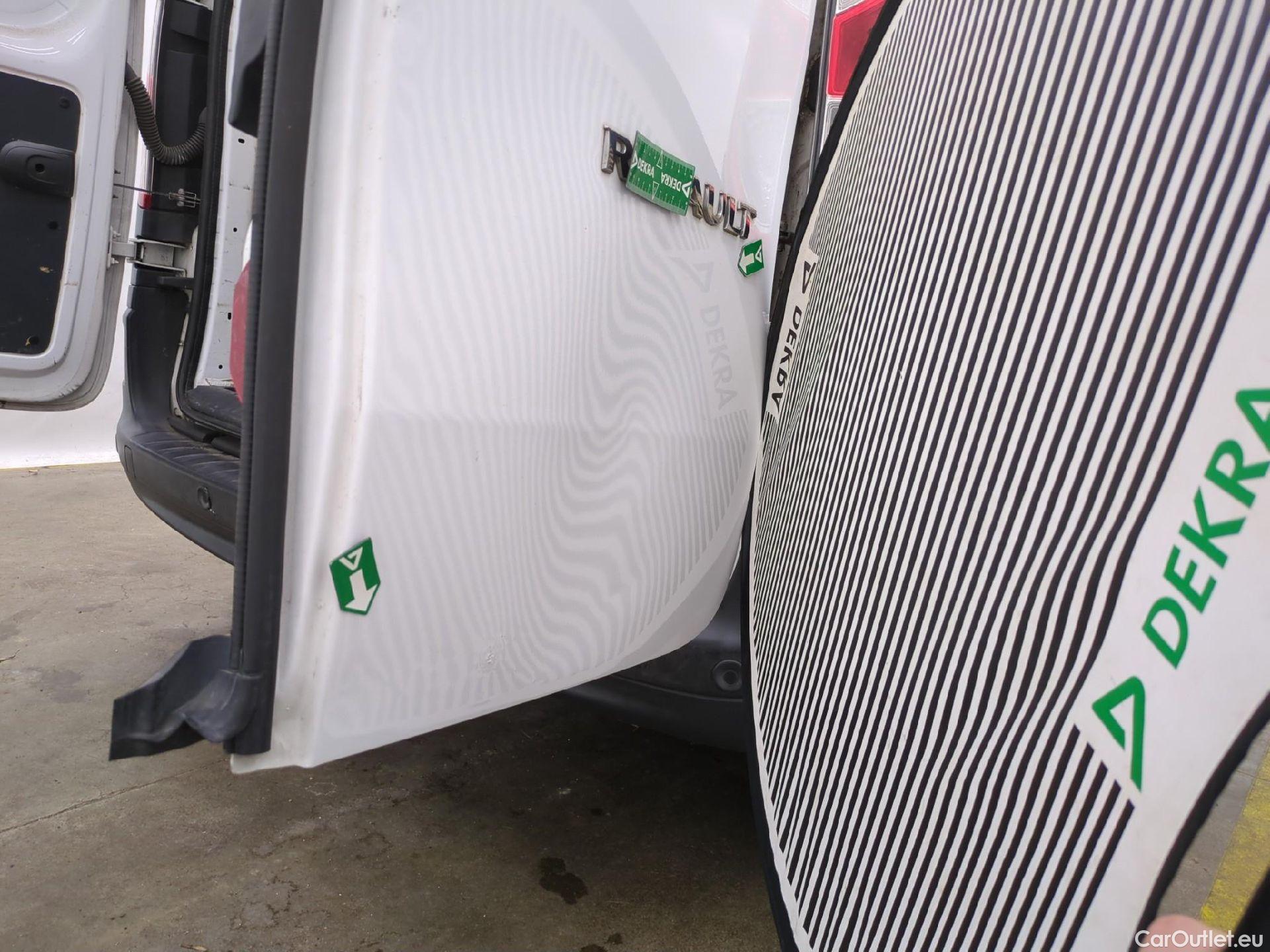  Renault  Kangoo  Express Extra (Série Spéciale) 1.5 dCi 75CV BVM5 E6 #49