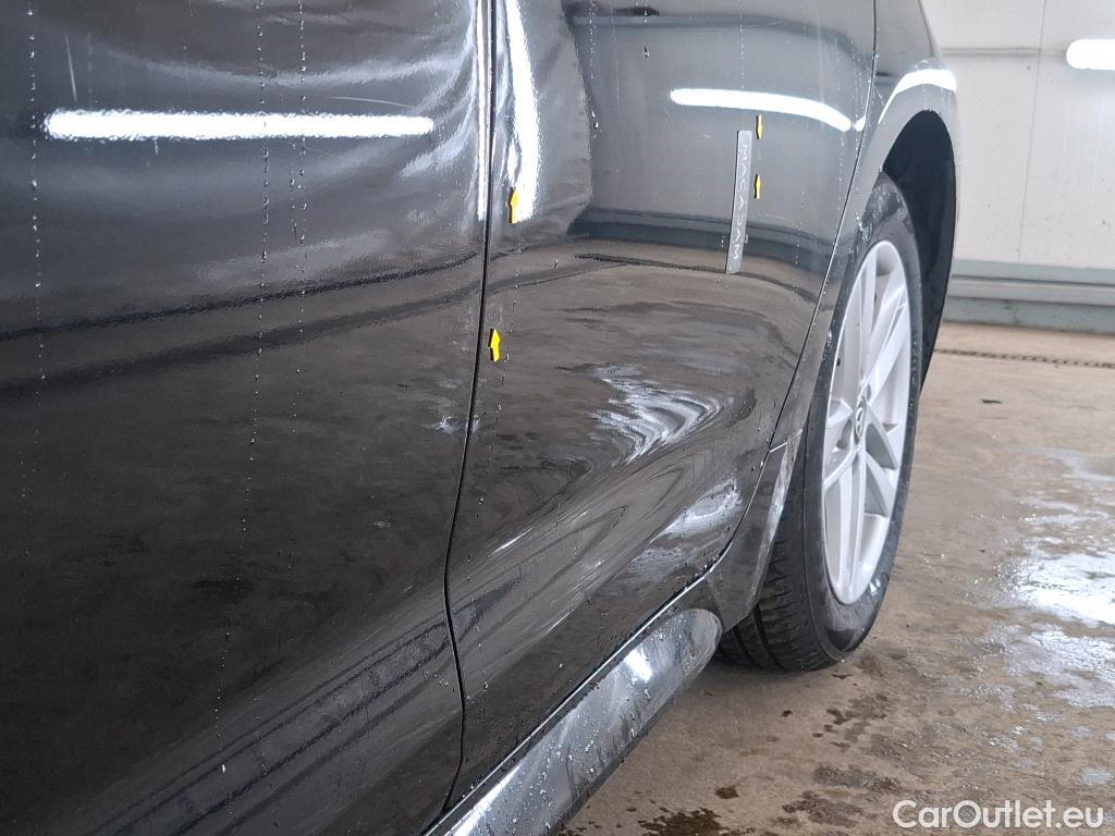  Toyota  Corolla TOYOTA  / 2018 / 5P / Berline Hybride 122h Dynamic Business Stage Acad #34