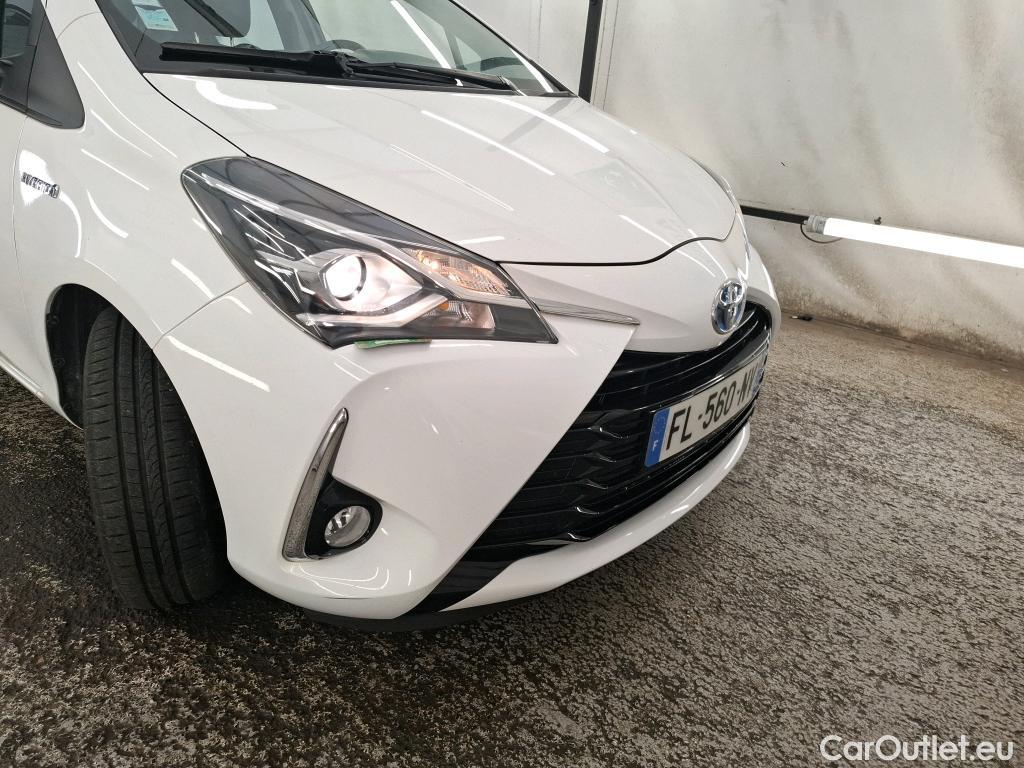  Toyota  Yaris TOYOTA  Hybride / 2017 / 5P / Berline 1.5 VVT-I HYBRID France Business #1