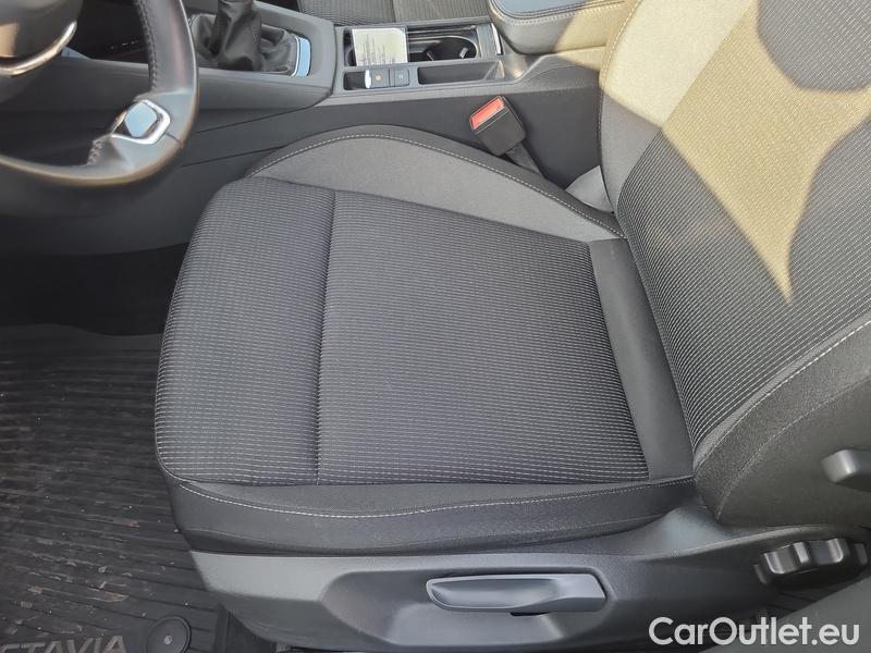  Skoda  Octavia  Lim. (NX3)(2020)  2.0TDI 85 Ambition 5d #14