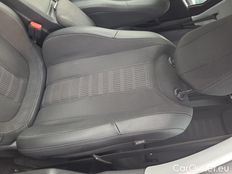  Peugeot  308  II (2013)  SW 1.5 BHDi 130 ALL.P Aut #7