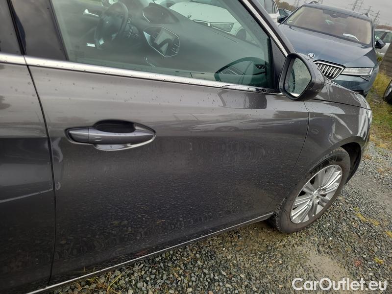  Peugeot  308  II (2013)  SW 1.5 BHDi 130 ALL.P Aut #13