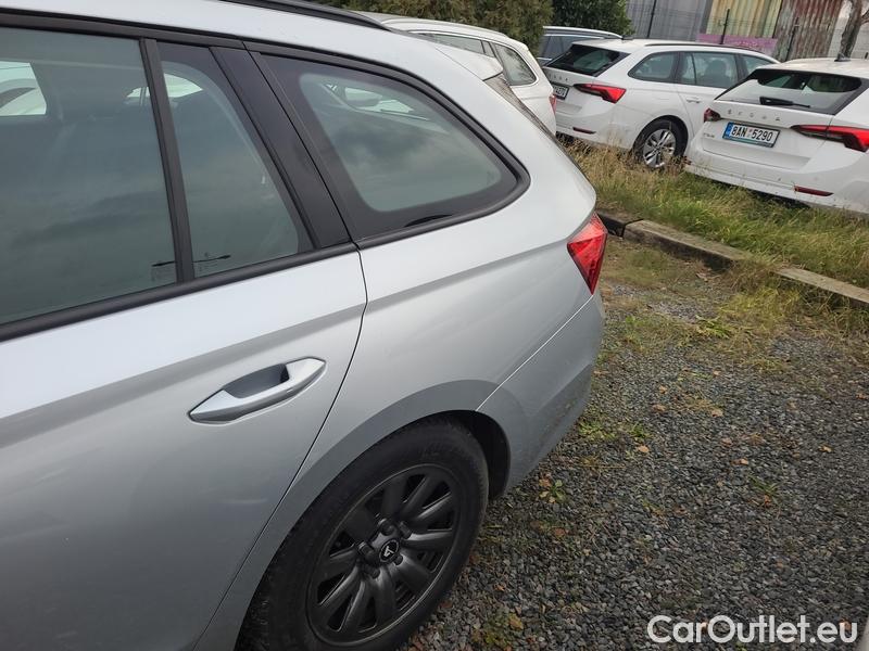  Skoda  Octavia  Combi (NX3)(2020) Oct.Combi 2.0TDI 85 Ambition #16