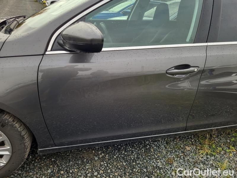  Peugeot  308  II (2013)  SW 1.5 BHDi 130 ALL.P Aut #2