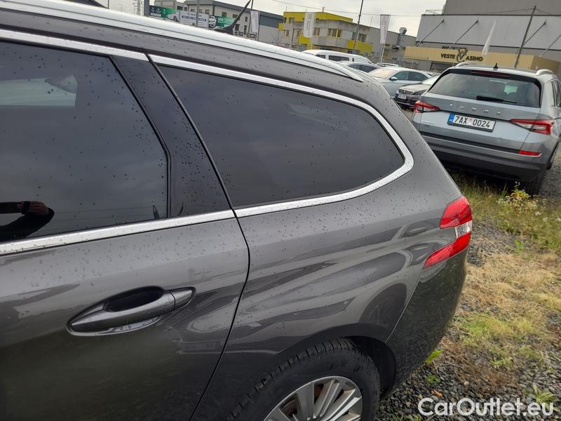  Peugeot  308  II (2013)  SW 1.5 BHDi 130 ALL.P Aut #8