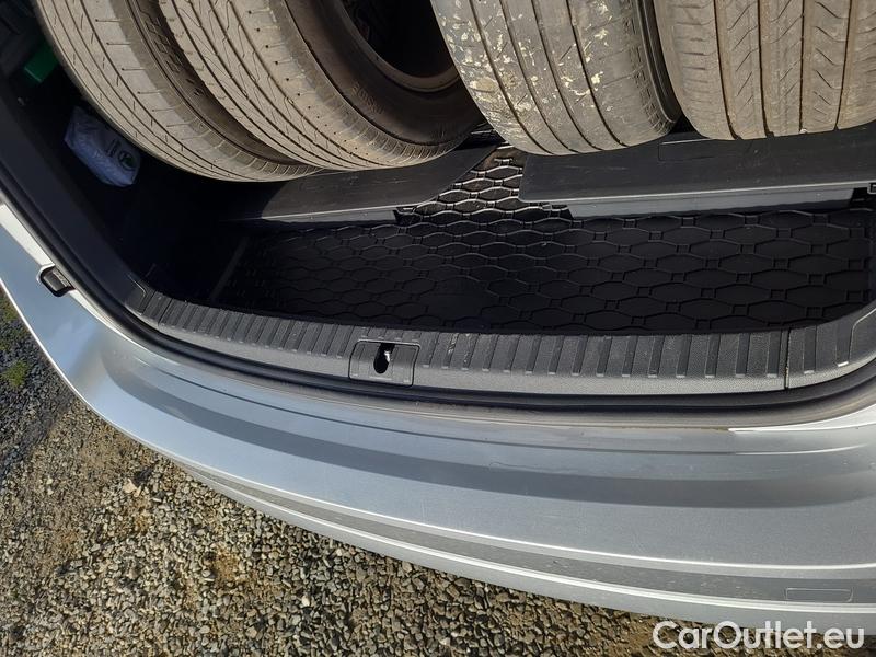  Skoda  Octavia  Combi (NX3)(2020) Oct.Combi 2.0TDI 85 Ambition #15